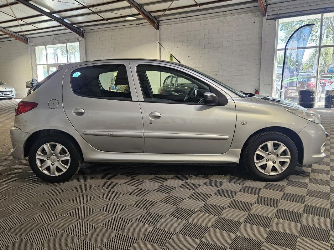 Peugeot 206+ - Photo 4