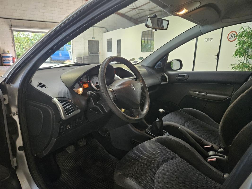 Peugeot 206+ - Photo 7
