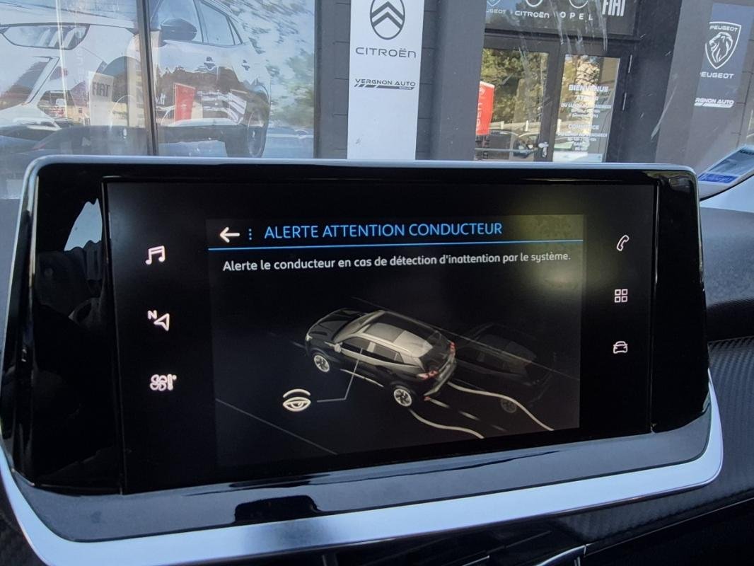 Peugeot 2008 - Photo 12