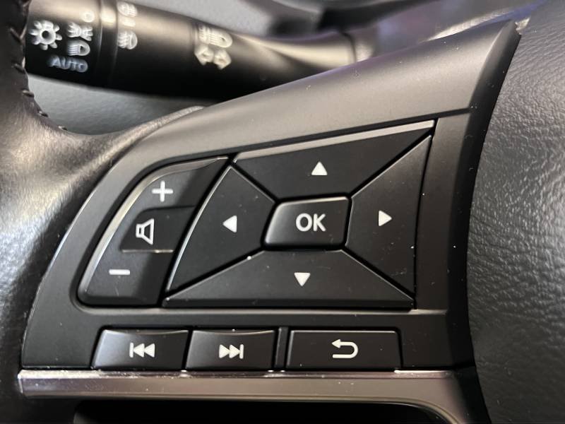 Nissan Qashqai - Photo 12