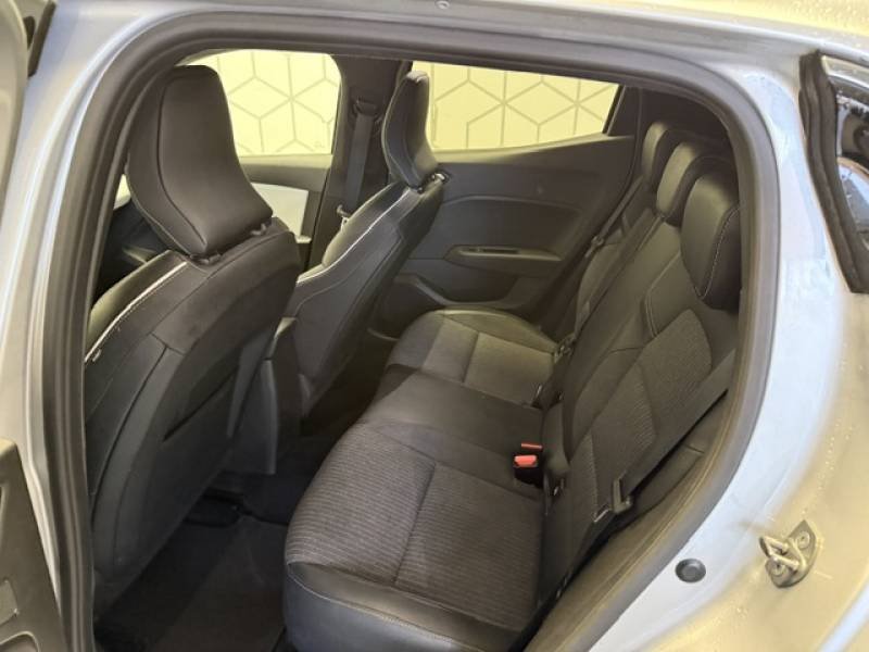 Renault Clio - Photo 18