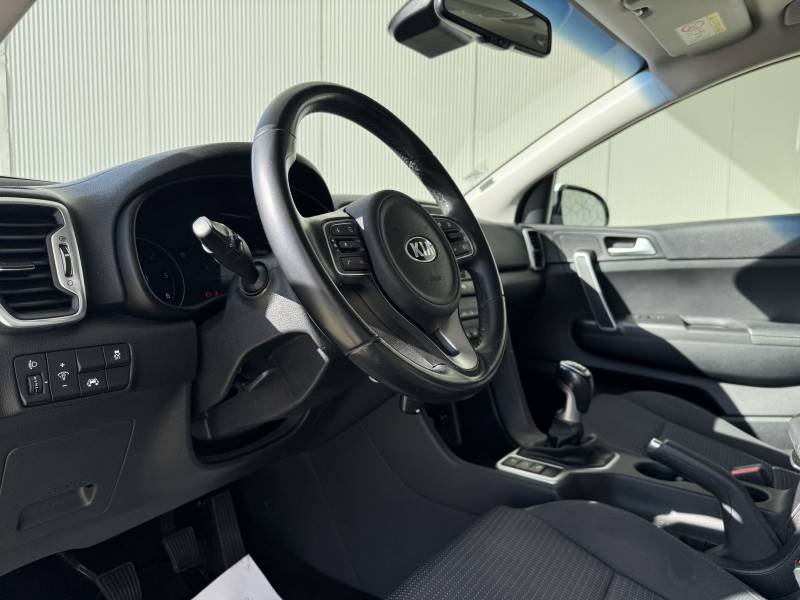 Kia Sportage - Photo 15