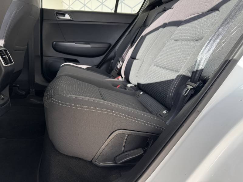 Kia Sportage - Photo 17