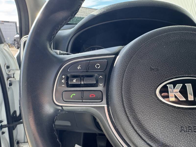 Kia Sportage - Photo 21