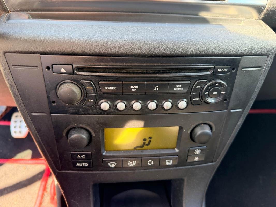 Citroën C4 - Photo 15