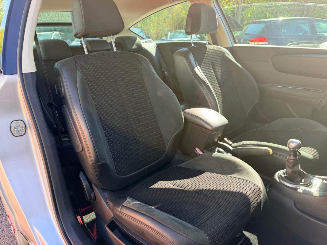 Citroën C4 - Photo 10