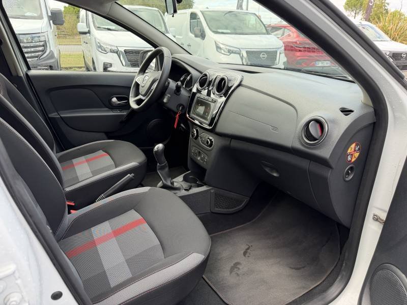 Dacia Sandero - Photo 16