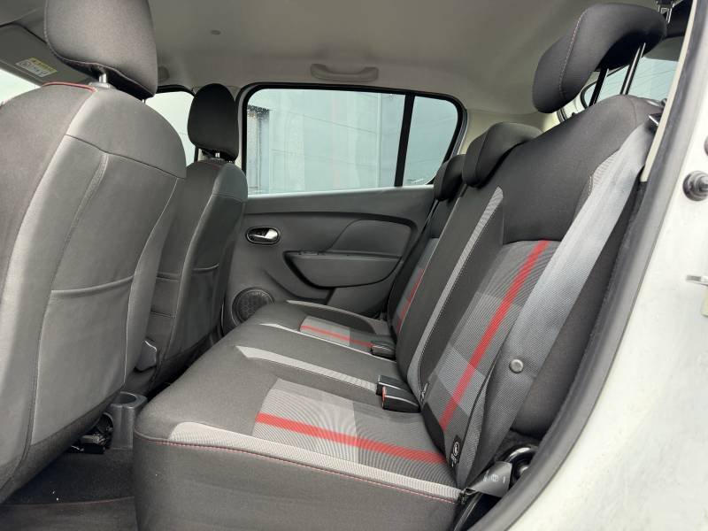 Dacia Sandero - Photo 19
