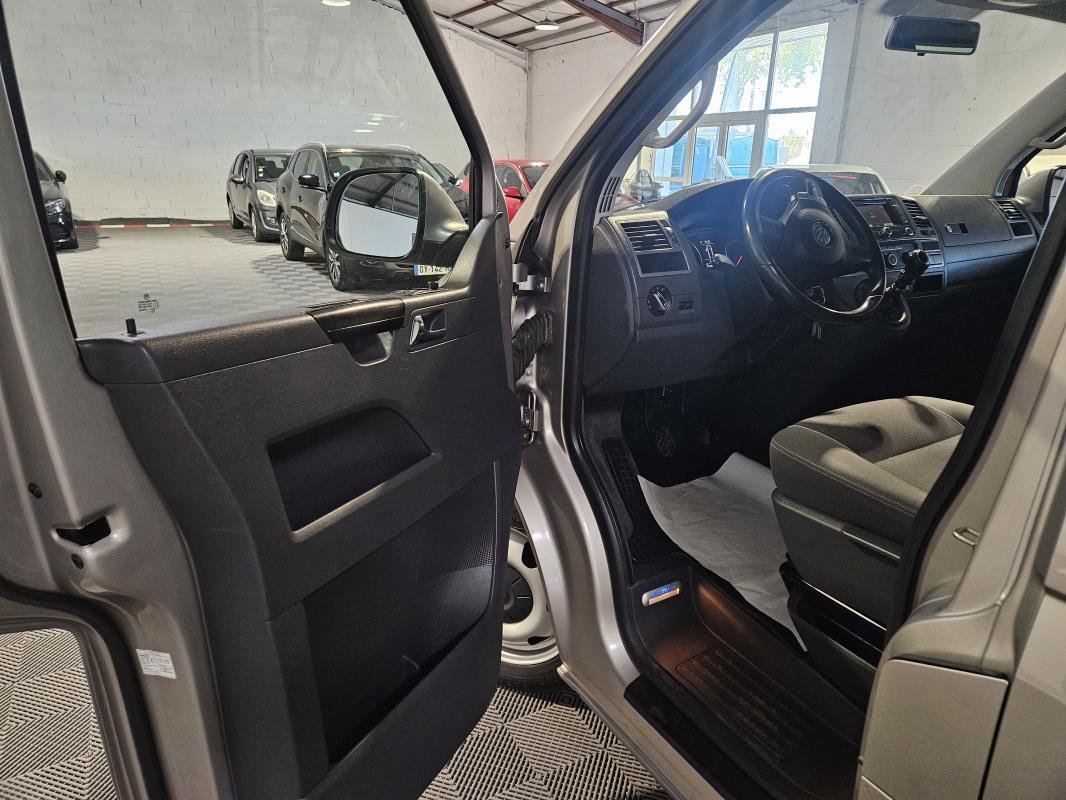 Volkswagen T5 Multivan - Photo 10