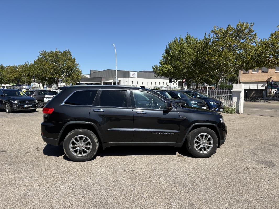 Jeep Grand Cherokee - Photo 4