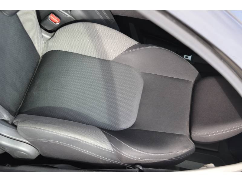 Nissan Qashqai - Photo 25