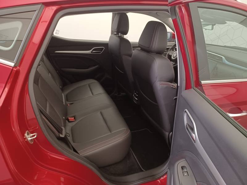 MG ZS - Photo 15