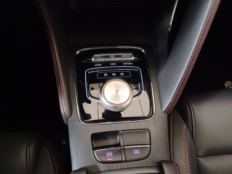 MG ZS - Photo 29