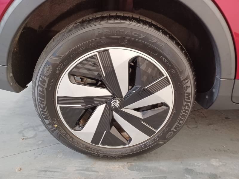 MG ZS - Photo 9