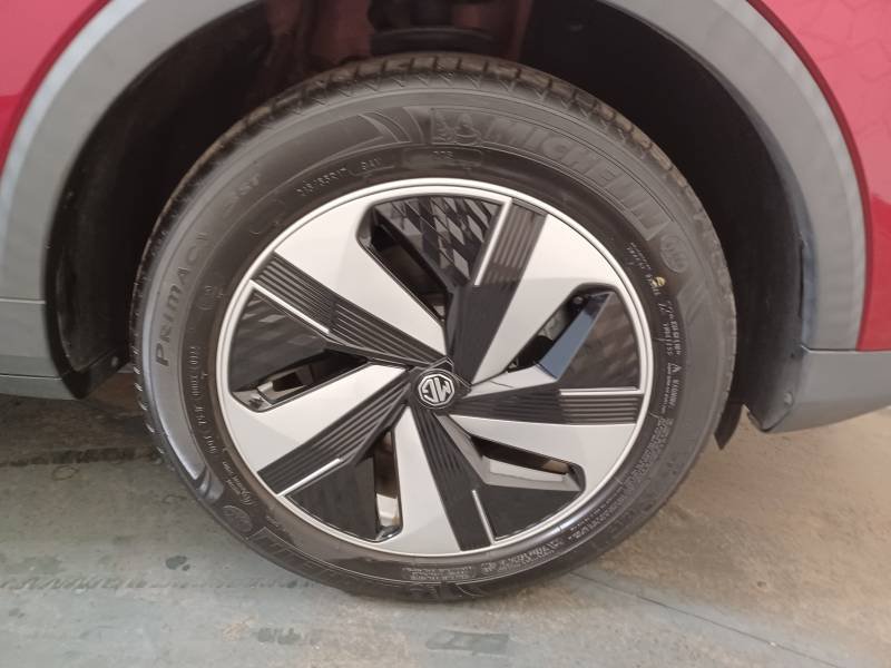 MG ZS - Photo 10