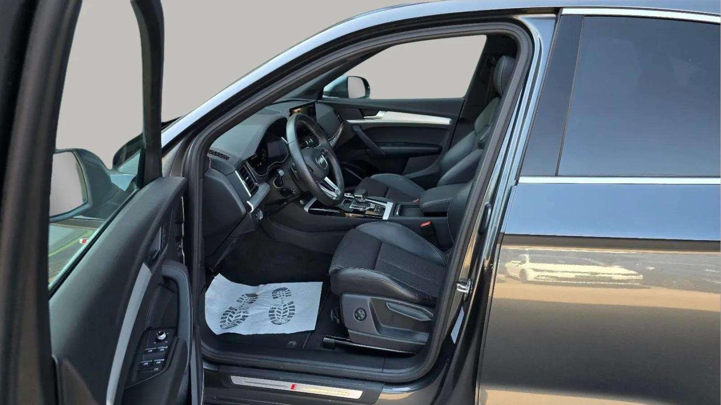 Audi Q5 - Photo 6