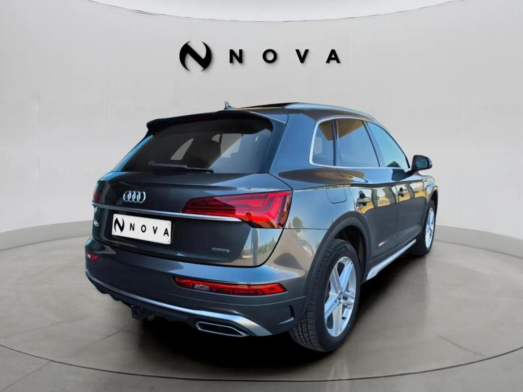 Audi Q5 - Photo 3