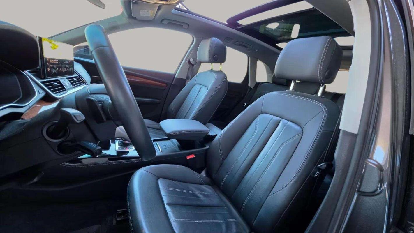 Audi Q5 - Photo 9