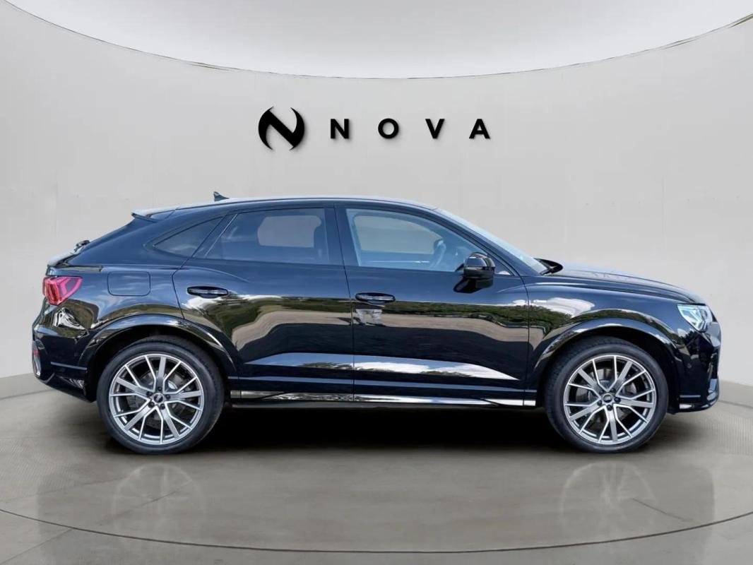 Audi Q3 - Photo 6