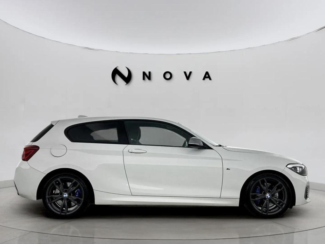 BMW 140i - Photo 5