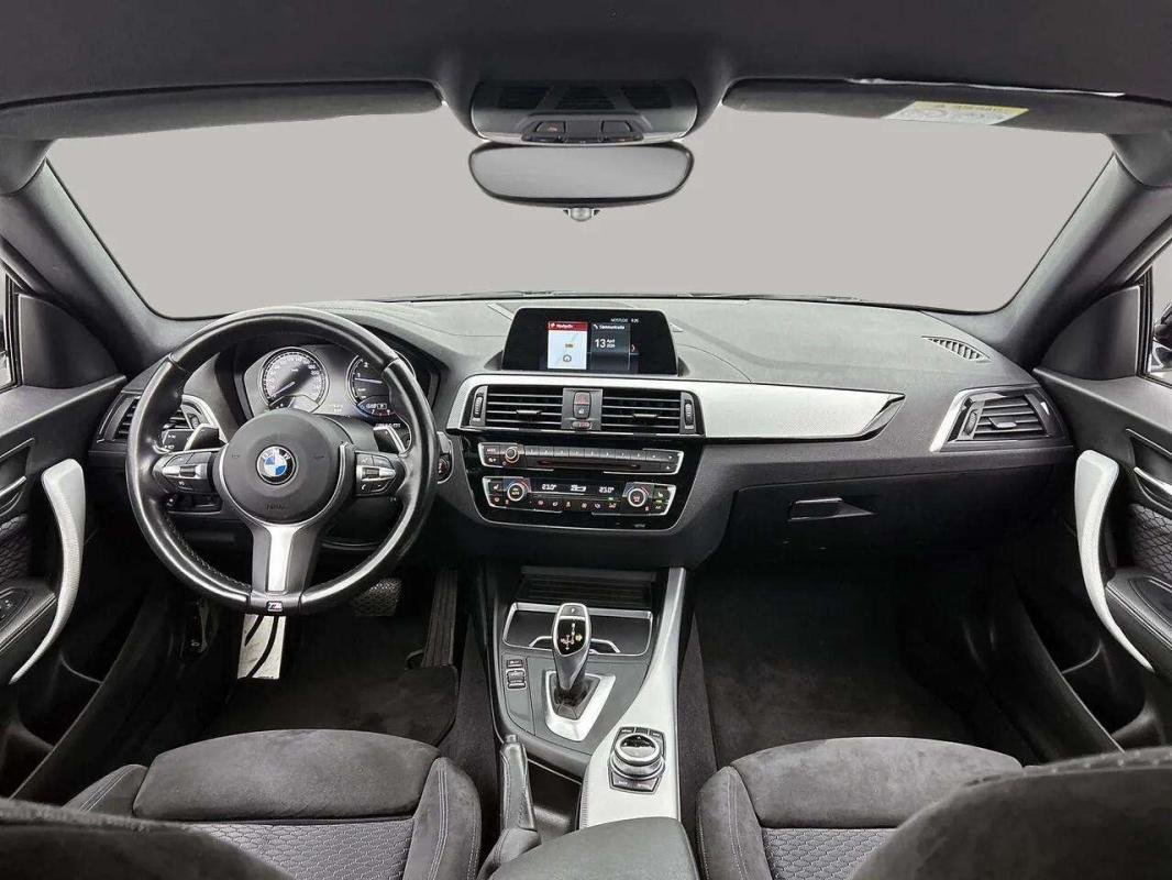 BMW 140i - Photo 9