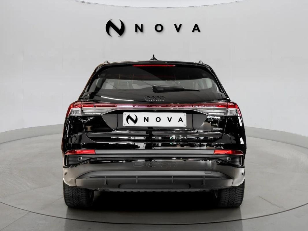 Audi Q4 Sportback e-tron - Photo 4