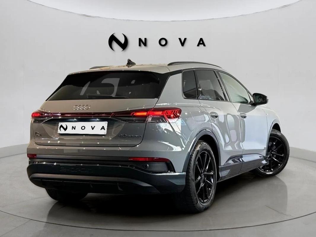 Audi Q4 Sportback e-tron - Photo 4