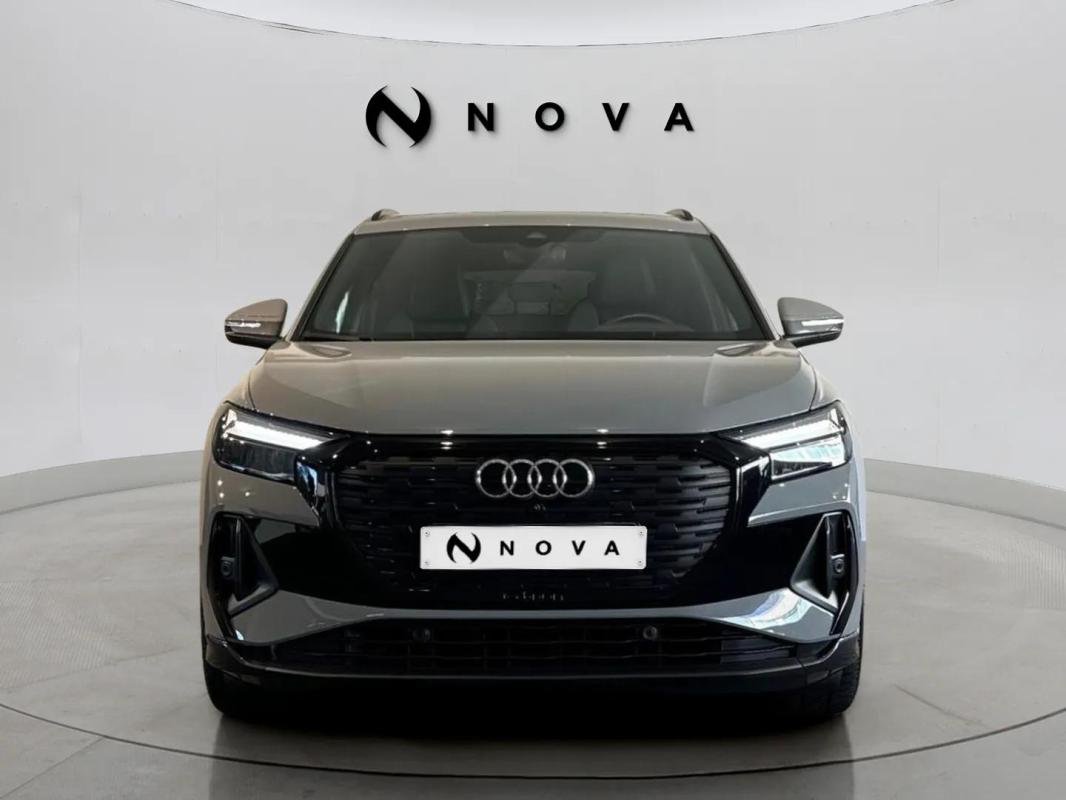 Audi Q4 Sportback e-tron - Photo 7