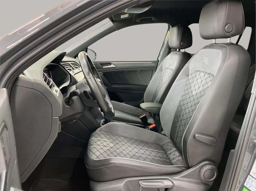 Volkswagen Tiguan - Photo 8