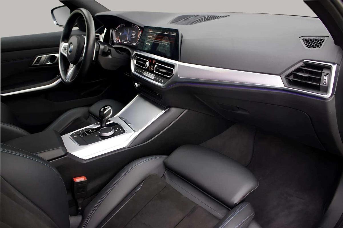 BMW 330 - Photo 12
