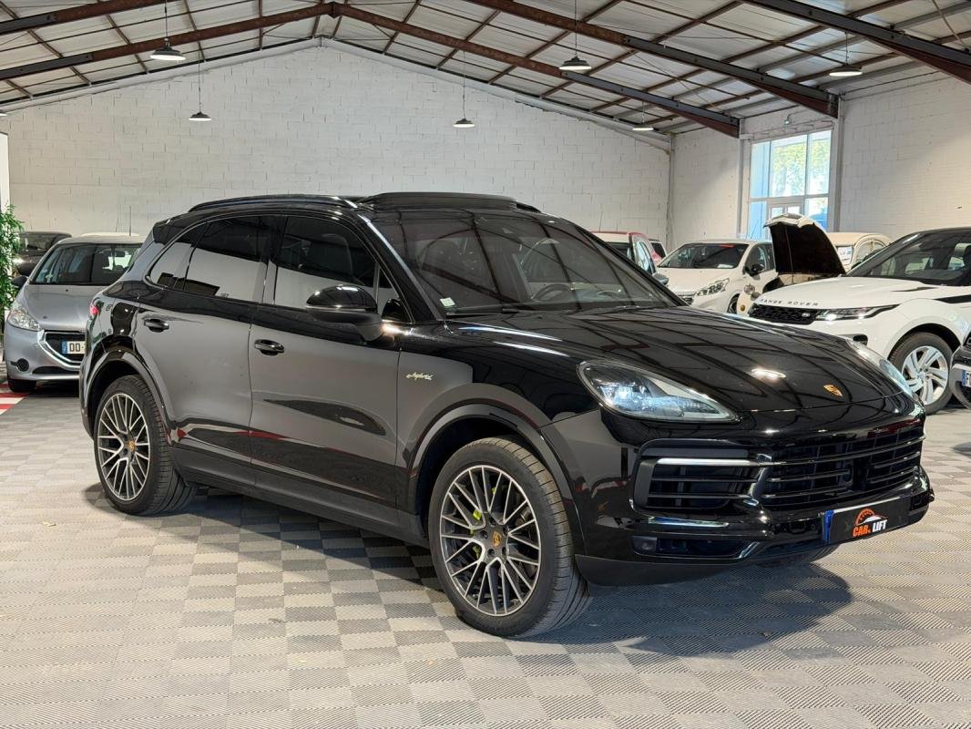 Porsche Cayenne - Photo 1