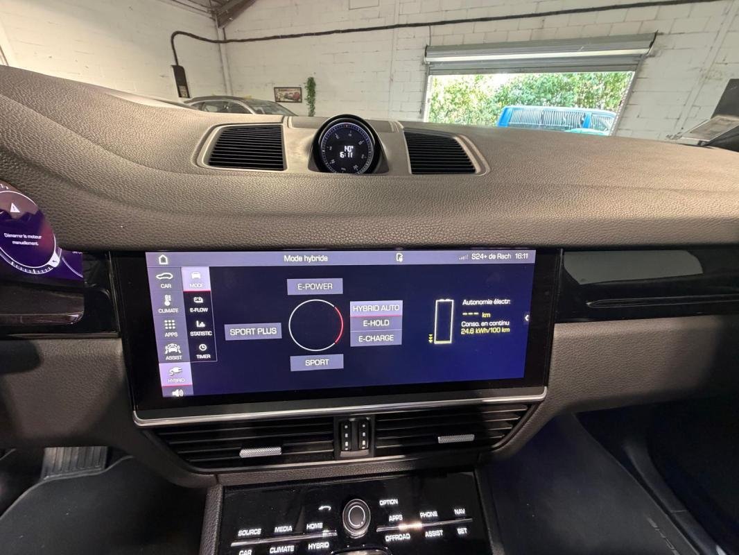 Porsche Cayenne - Photo 15