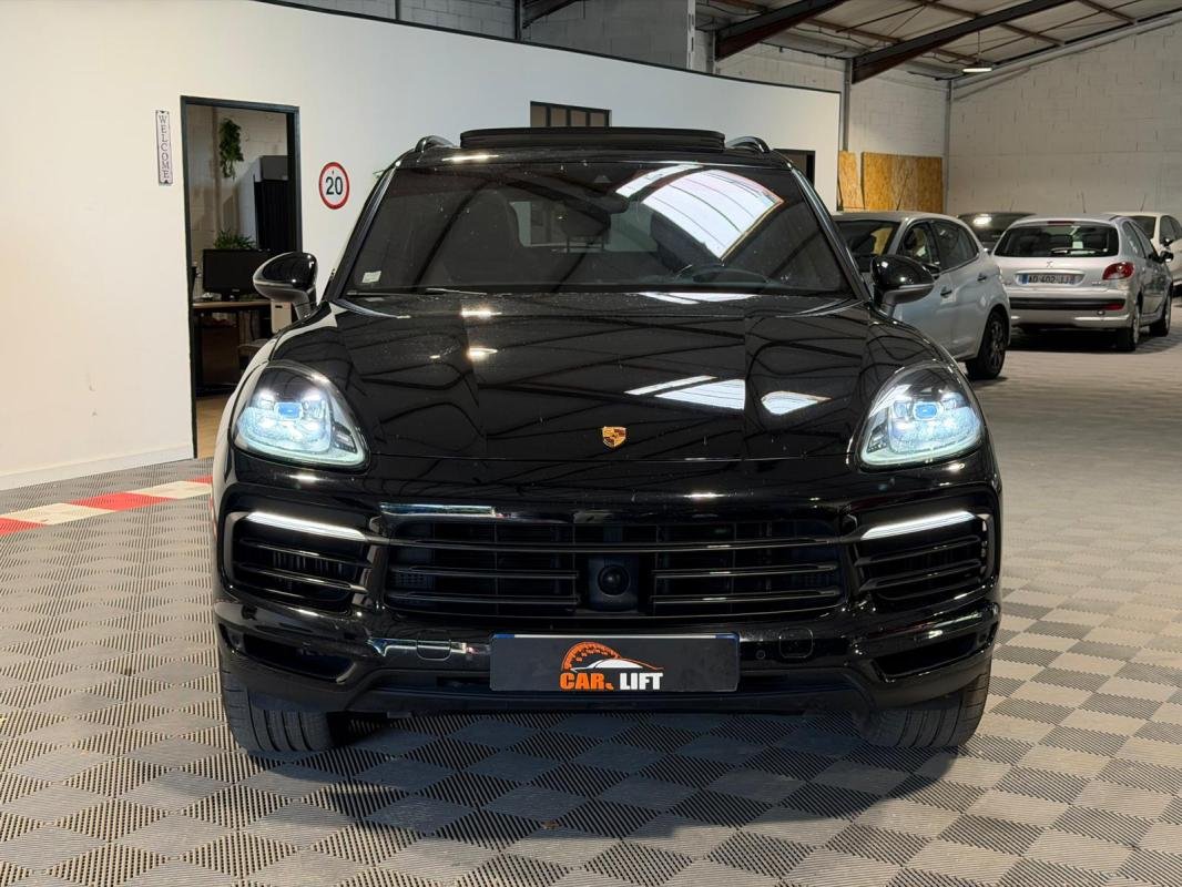 Porsche Cayenne - Photo 2