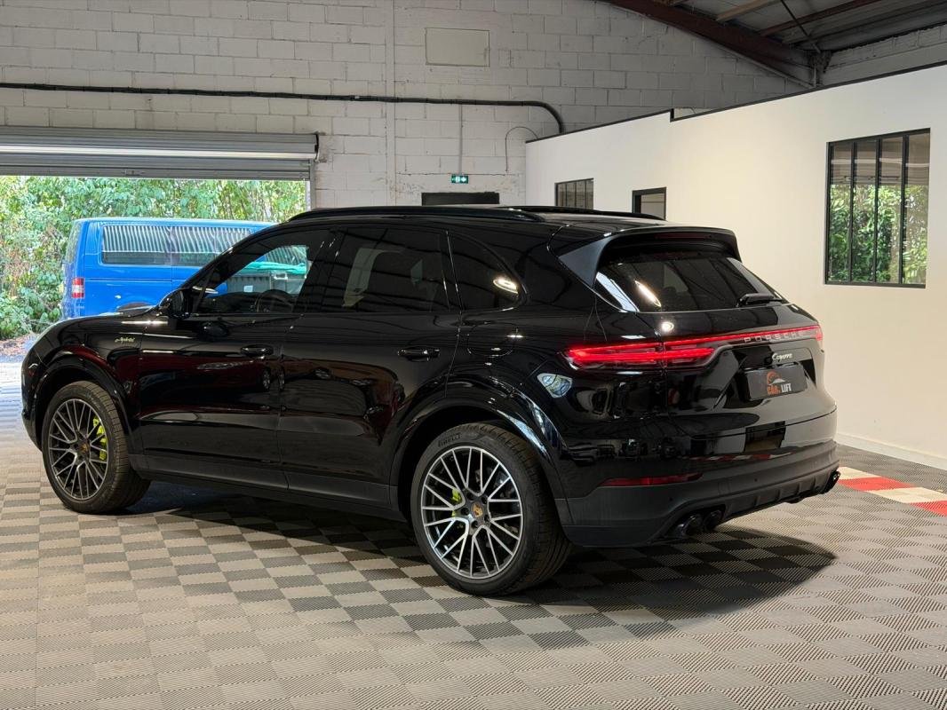 Porsche Cayenne - Photo 5