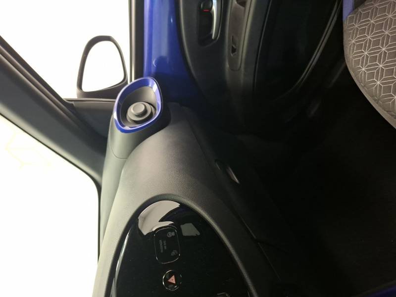 Toyota aygo x - Photo 24