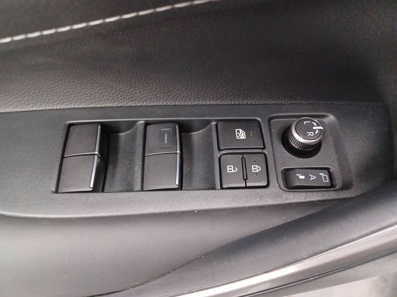 Toyota Corolla - Photo 16