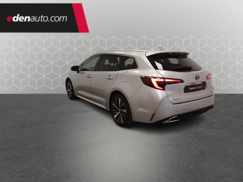 Toyota Corolla - Photo 3