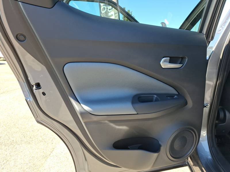 Nissan Juke - Photo 28