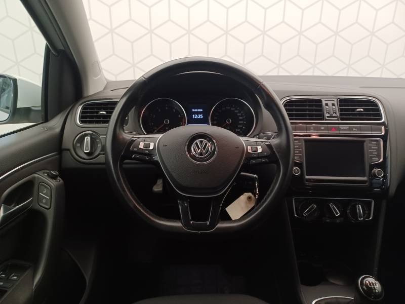 Volkswagen Polo - Photo 12