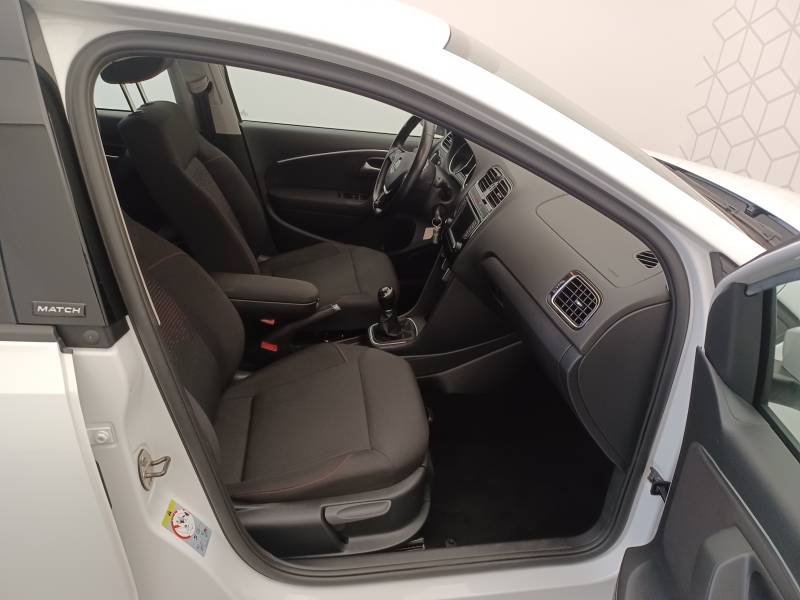 Volkswagen Polo - Photo 13