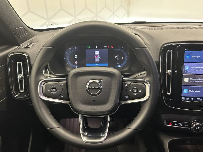 Volvo XC40 - Photo 16
