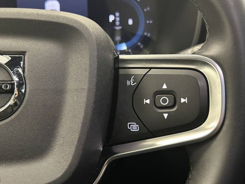 Volvo XC40 - Photo 18