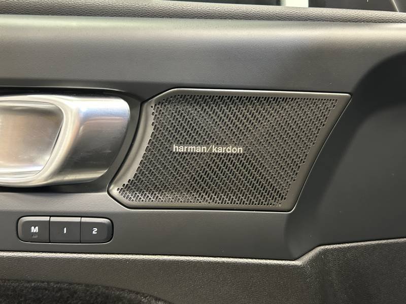 Volvo XC40 - Photo 32