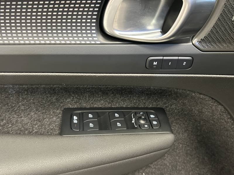 Volvo XC40 - Photo 33