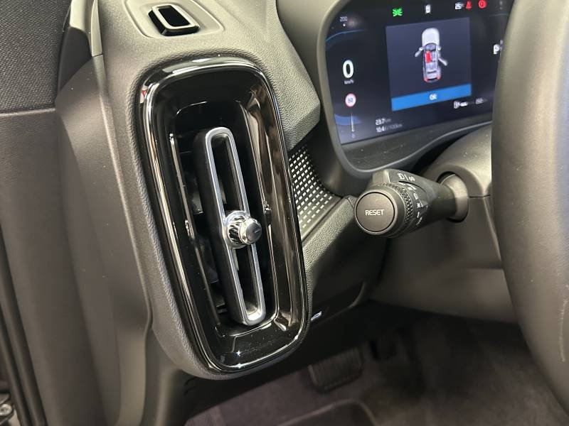 Volvo XC40 - Photo 36