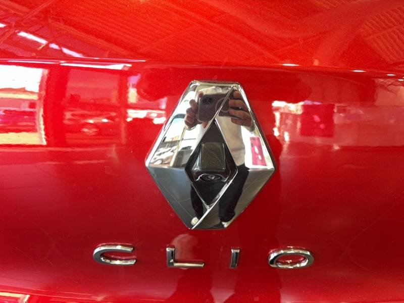 Renault Clio - Photo 20