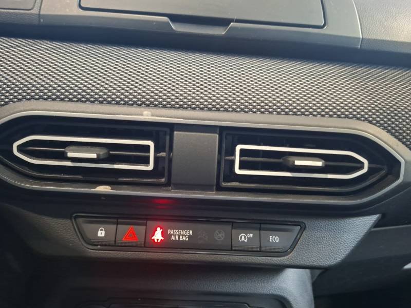 Dacia Sandero - Photo 23