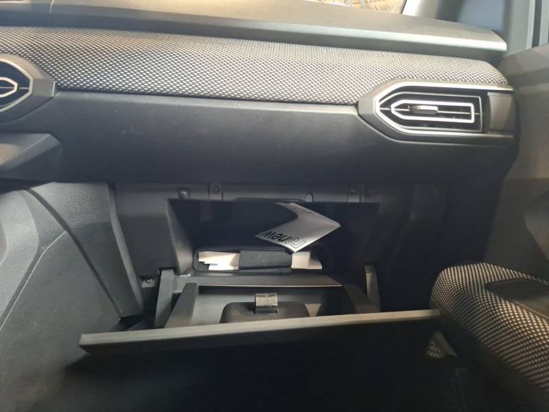Dacia Sandero - Photo 30