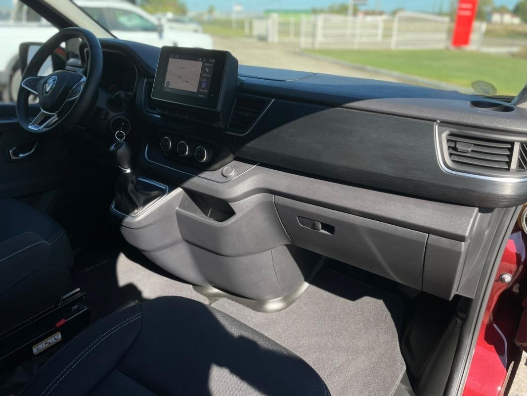Renault Trafic - Photo 25