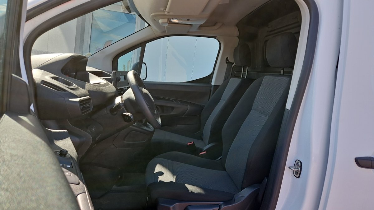 Peugeot Partner - Photo 14